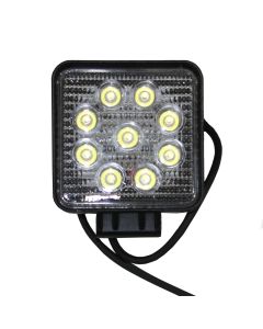 Lampe de travail LED 4 1/4" x 4 1/4" claire 9 diodes 27W