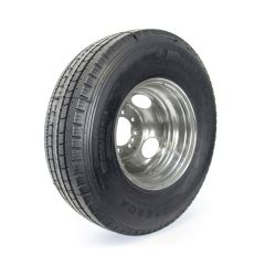 Pneu radial 235/85R16 14 plis LRG 4400 lbs Westlake et jante 16" 8 trous double galvanisée