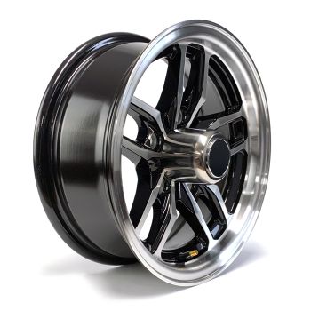 13" x 6" rim 5 holes 1710 lbs black aluminum Osprey and cap 13" x 6" rim 5 holes 1710 lbs black aluminum Osprey and cap